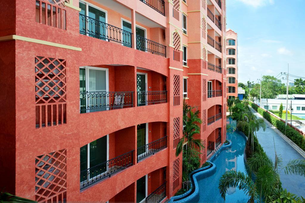 7Seas Apartment Pantai Jomtien Luaran gambar