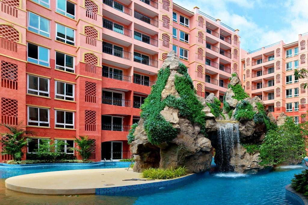 7Seas Apartment Pantai Jomtien Luaran gambar