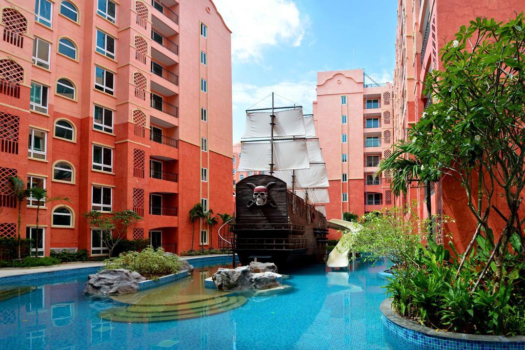 7Seas Apartment Pantai Jomtien Luaran gambar