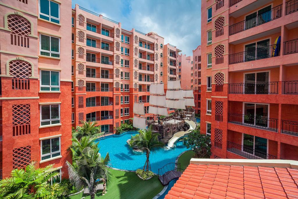 7Seas Apartment Pantai Jomtien Luaran gambar